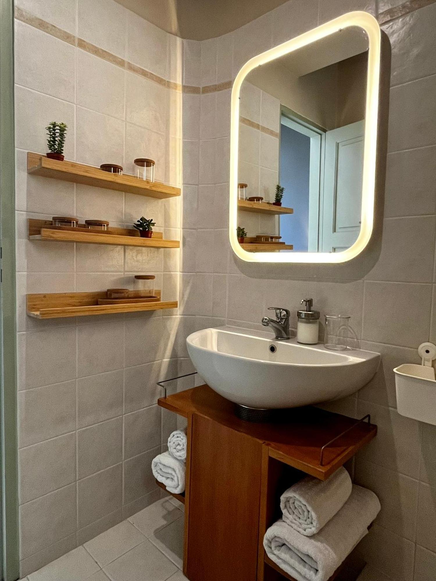 Aegina Town Home By Relax In Greece Екстер'єр фото